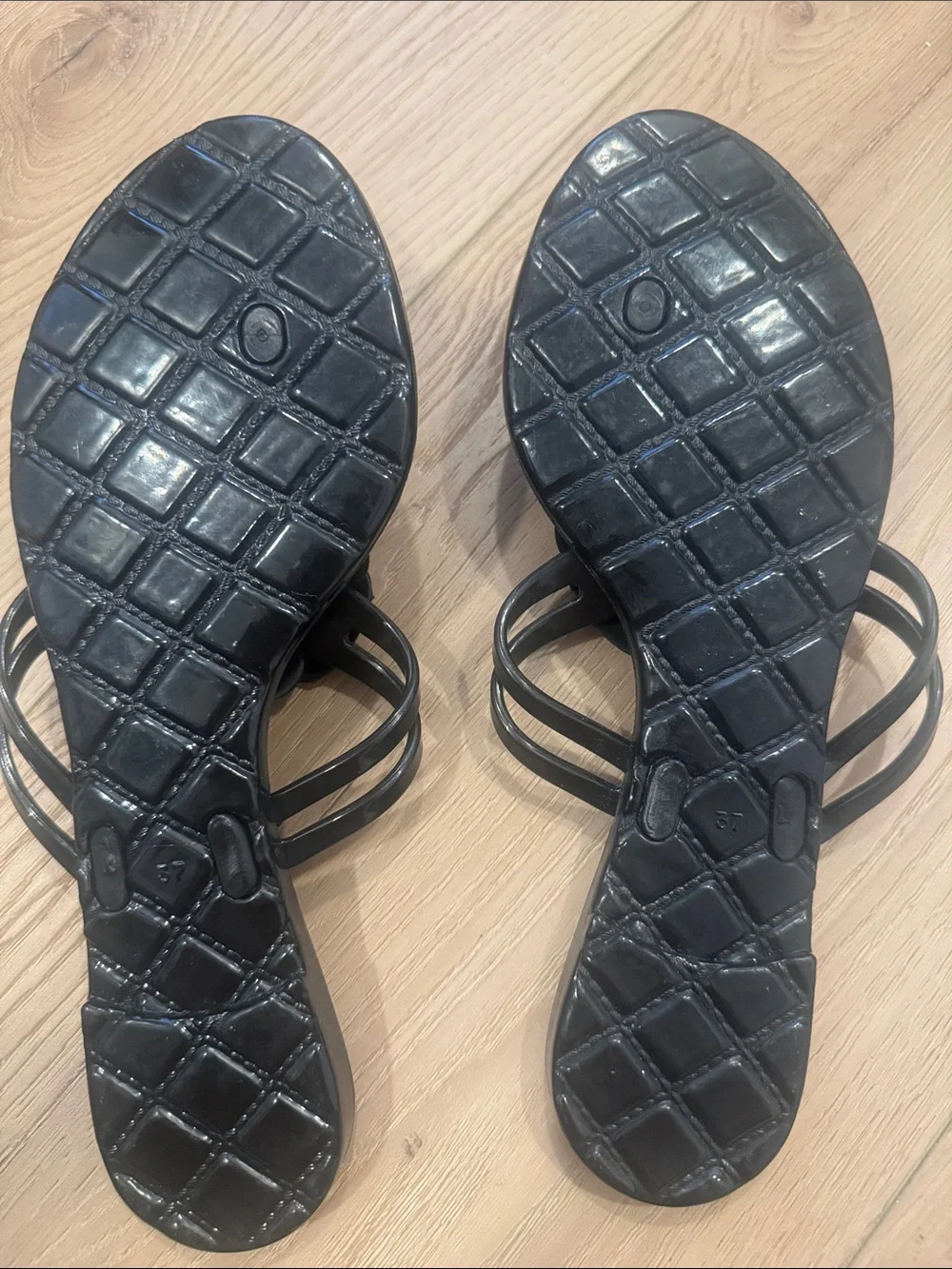 CHANEL Black Camellia Jelly Thong Sandals